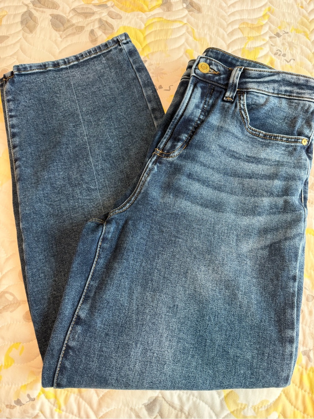 LC Lauren Conrad High Rise Straight-Leg Jeans